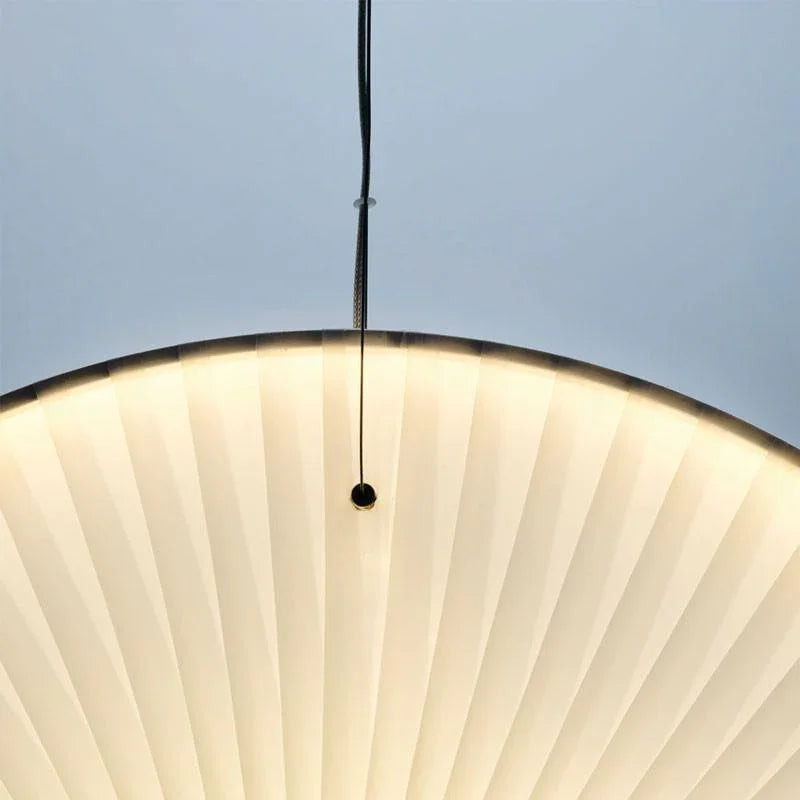 10 HEURES 10 Iris 60 Vertical Pendant Light | All Square Lighting