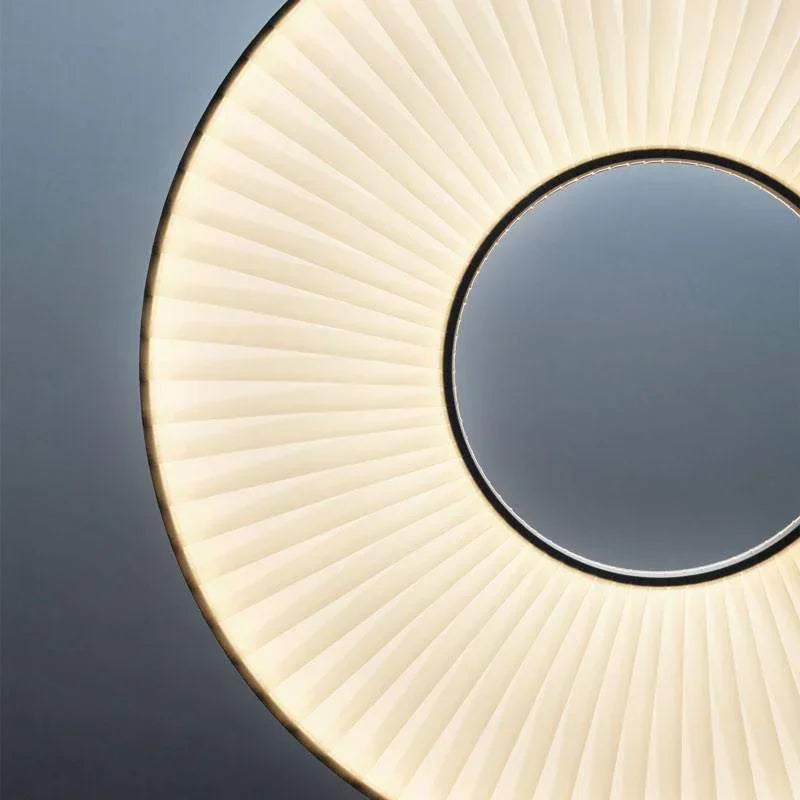 10 HEURES 10 Iris 60 Vertical Pendant Light | All Square Lighting