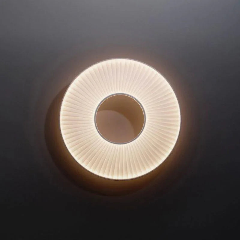 10 HEURES 10 Iris 60 Wall Light | All Square Lighting
