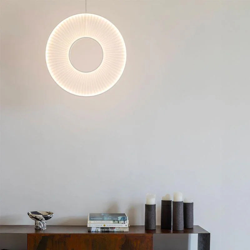 10 HEURES 10 Iris 80 Vertical Pendant Light | All Square Lighting