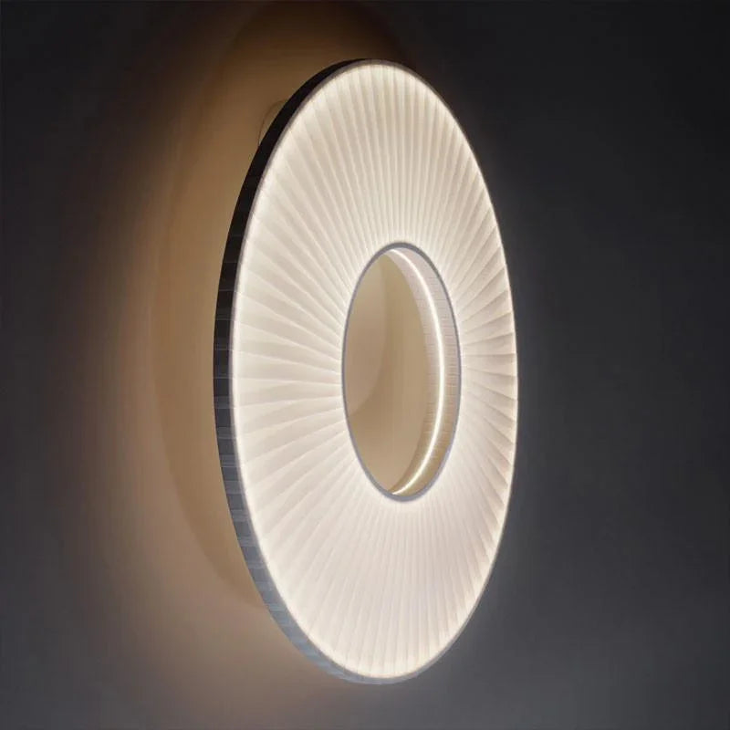 10 HEURES 10 Iris 80 Wall Light | All Square Lighting