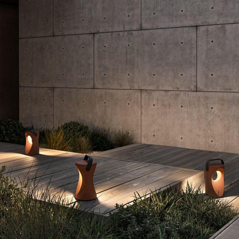 100% Light UK 1117 Outdoor Floor Lamp | All Square Lighting