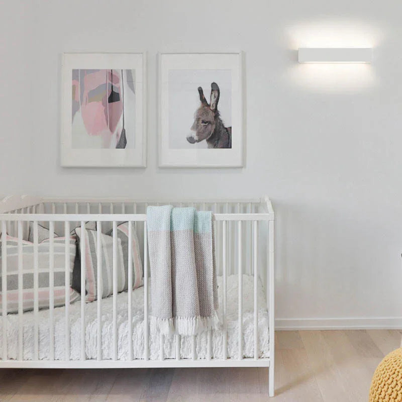 100% Light UK 2019 LED Wall Light | All Square Lighting