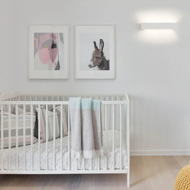 100% Light UK 2019 LED Wall Light | All Square Lighting