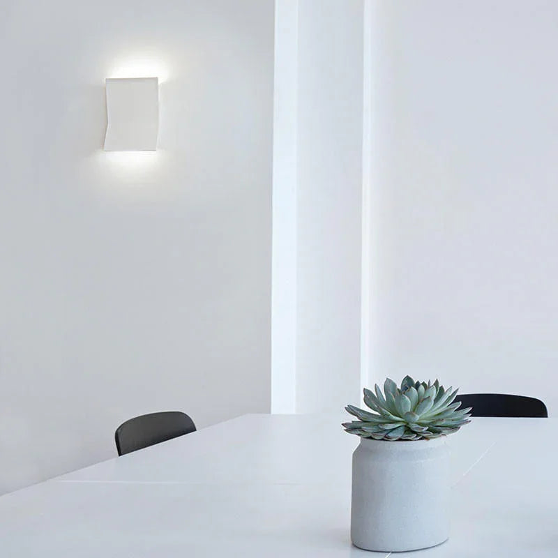 100% Light UK 2474 LED Wall Light | All Square Lighting