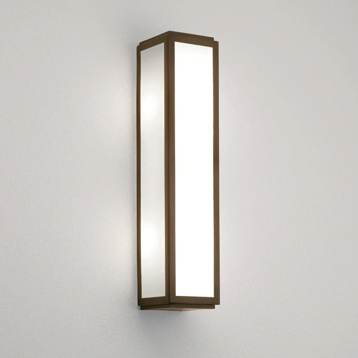 Astro Lighting Mashiko 360 Classic Wall Light | All Square Lighting
