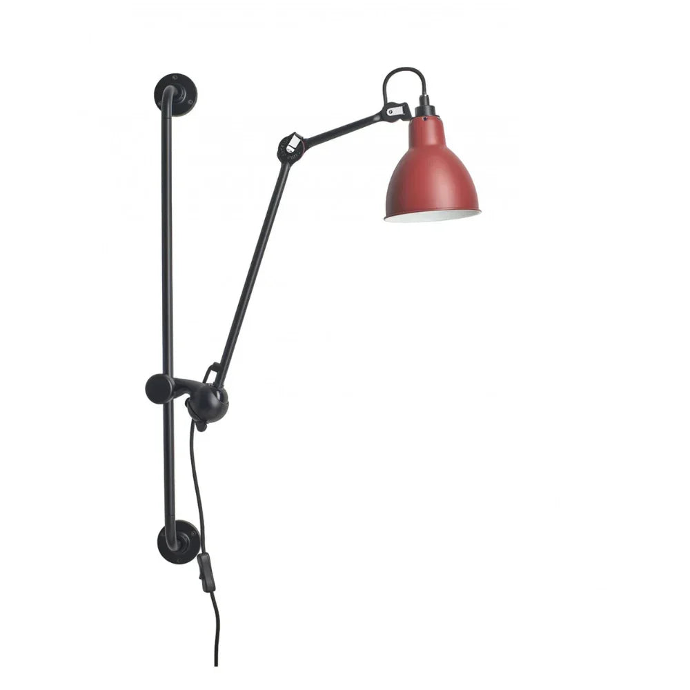 N°210 Plug Switch & Cable Wall Light