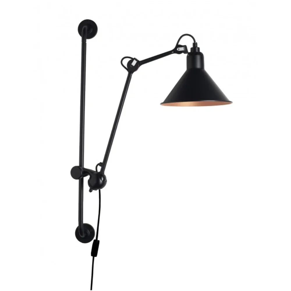 N°210 Plug Switch & Cable Wall Light