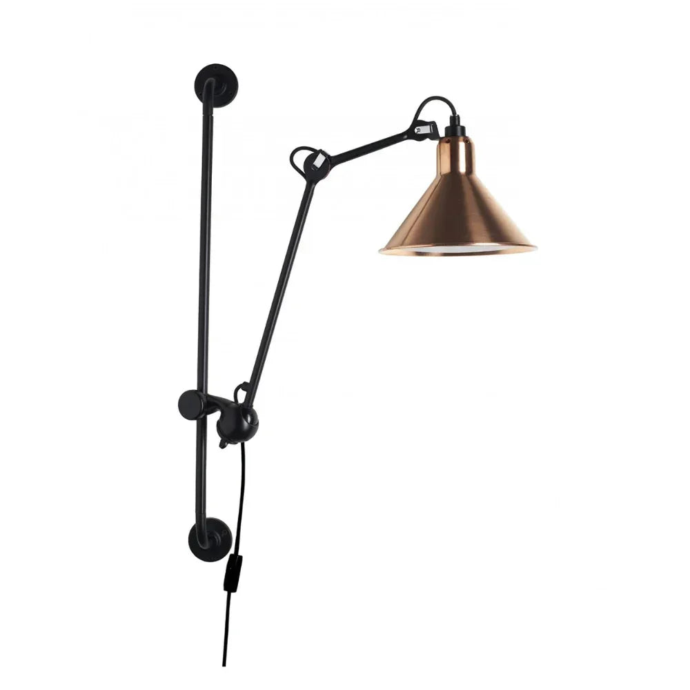 N°210 Plug Switch & Cable Wall Light