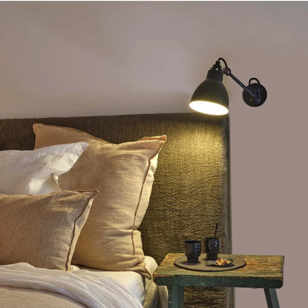 N°104 Wall Light