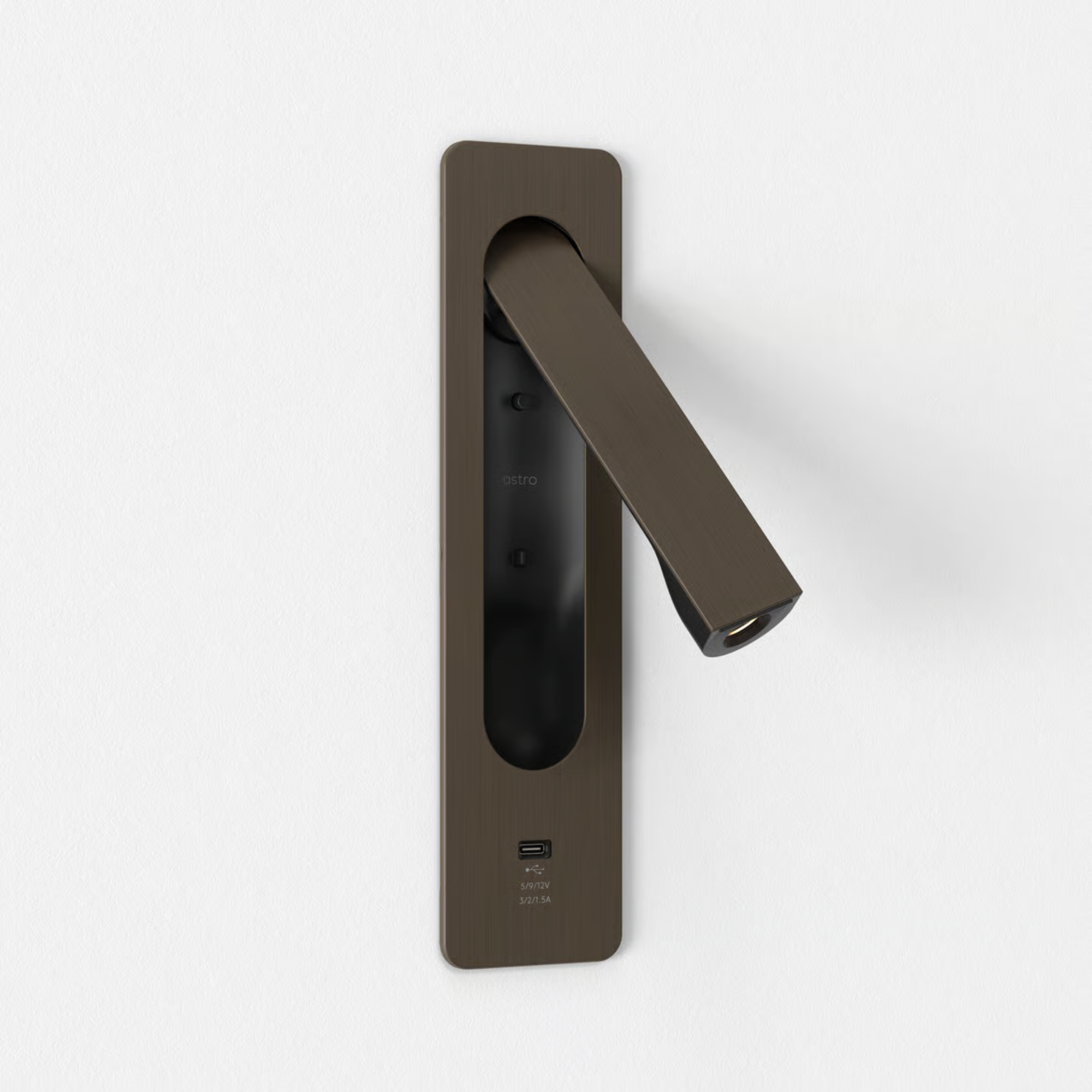 Keta USB Wall Light