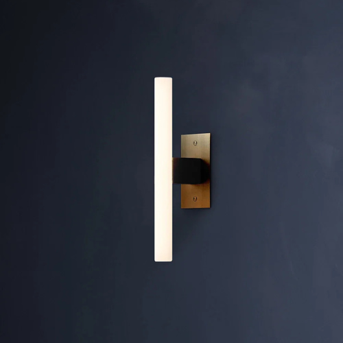 Nea 30 Plate Wall Light