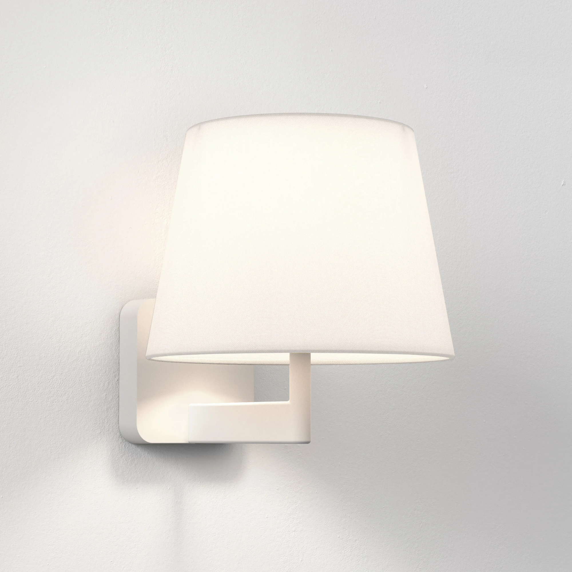 Beaumont Wall Light