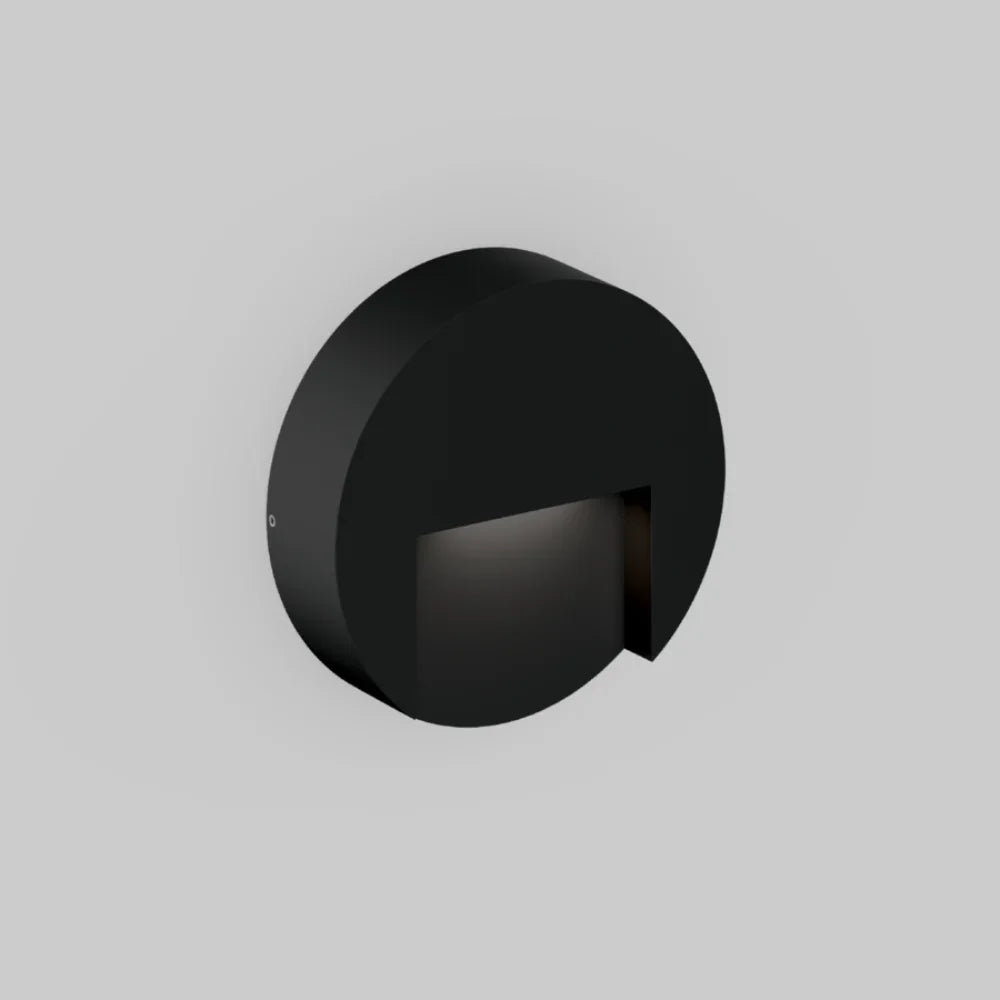 Reto Round 1.3 Surface Wall Light