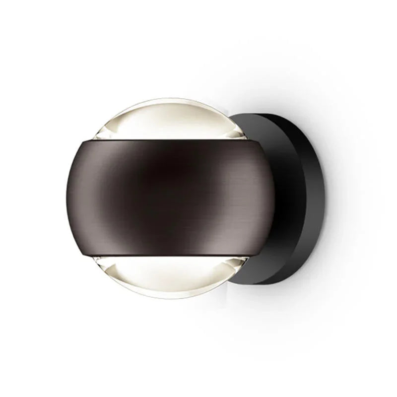 Occhio Io Verticale VOLT Wall Light | All Square Lighting