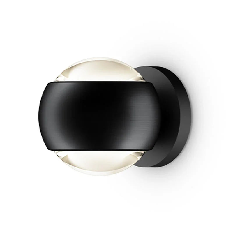 Occhio Io Verticale VOLT Wall Light | All Square Lighting