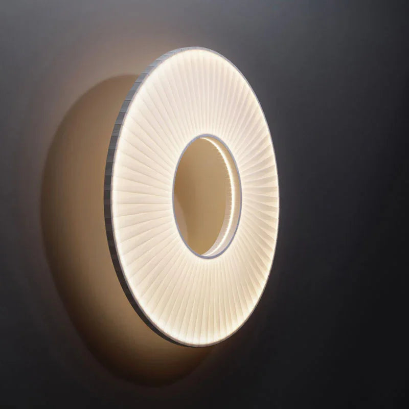 10 HEURES 10 Iris 60 Wall Light | All Square Lighting