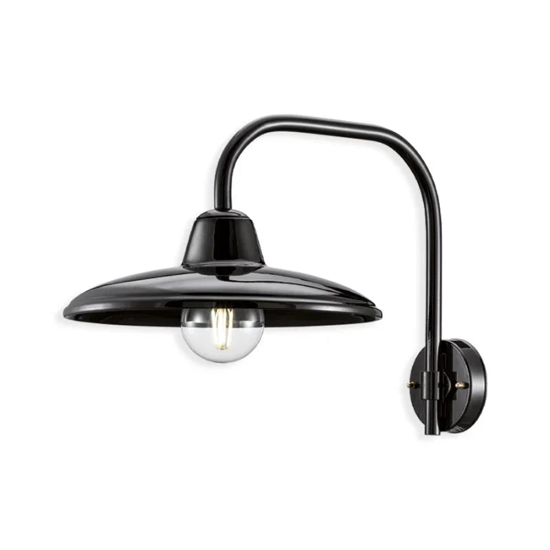 Ferroluce B&W C2337 Wall Light | All Square Lighting