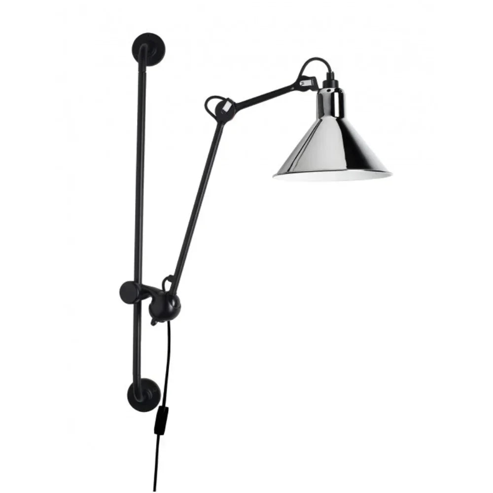 N°210 Plug Switch & Cable Wall Light