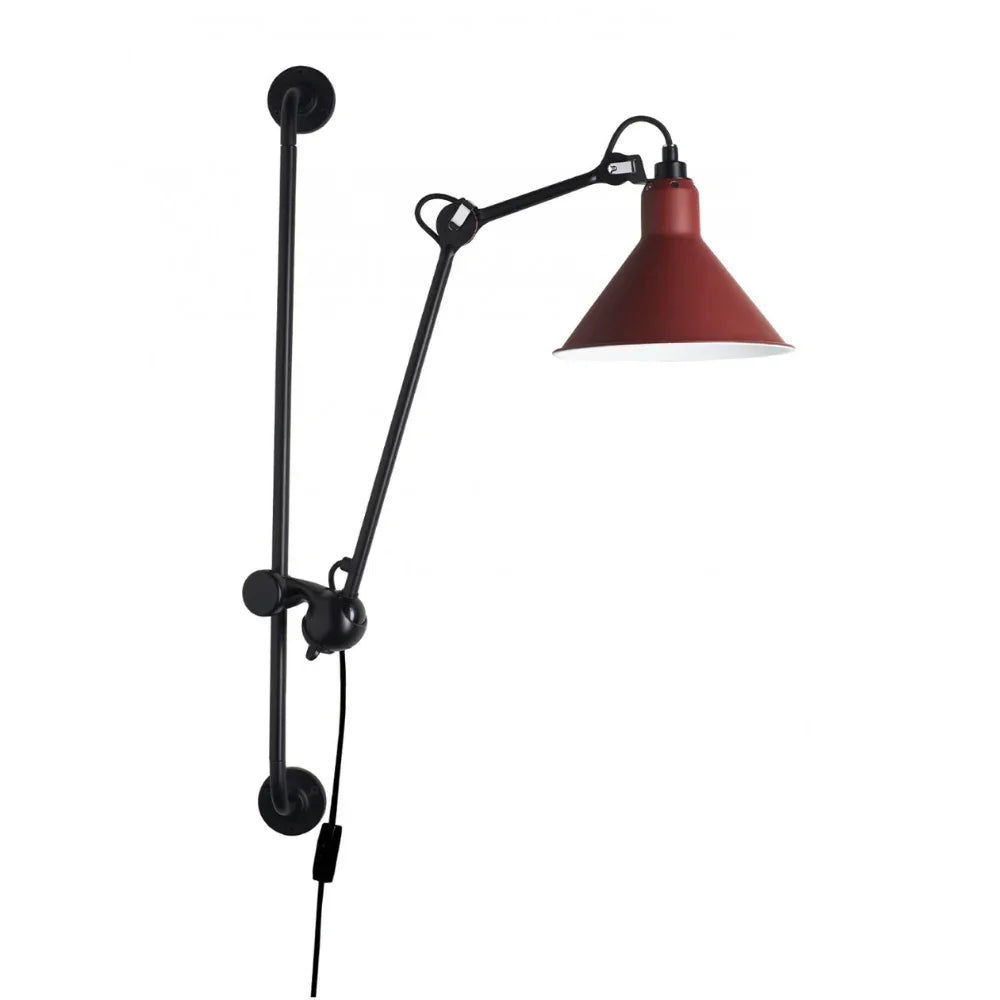 N°210 Plug Switch & Cable Wall Light