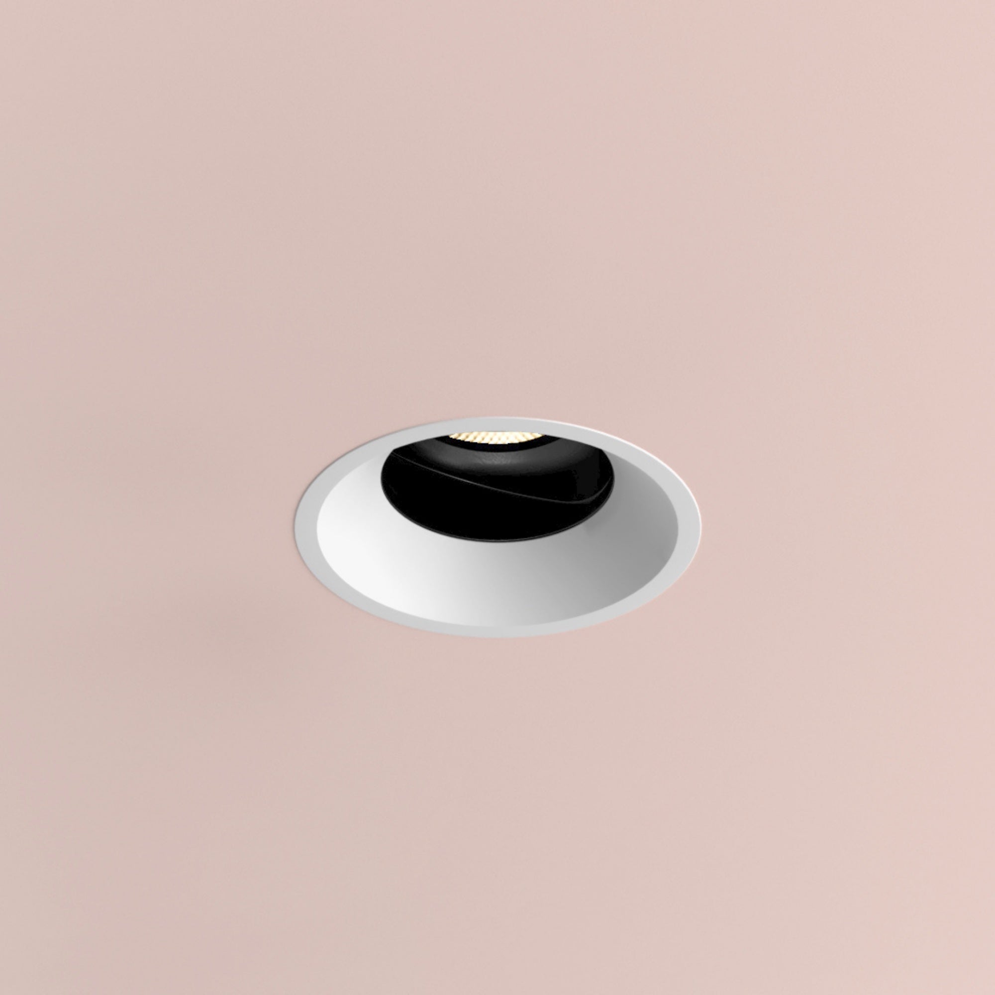 Suri Midi Trim Adjustable Downlight