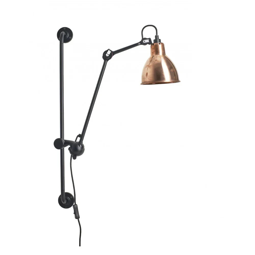 N°210 Plug Switch & Cable Wall Light