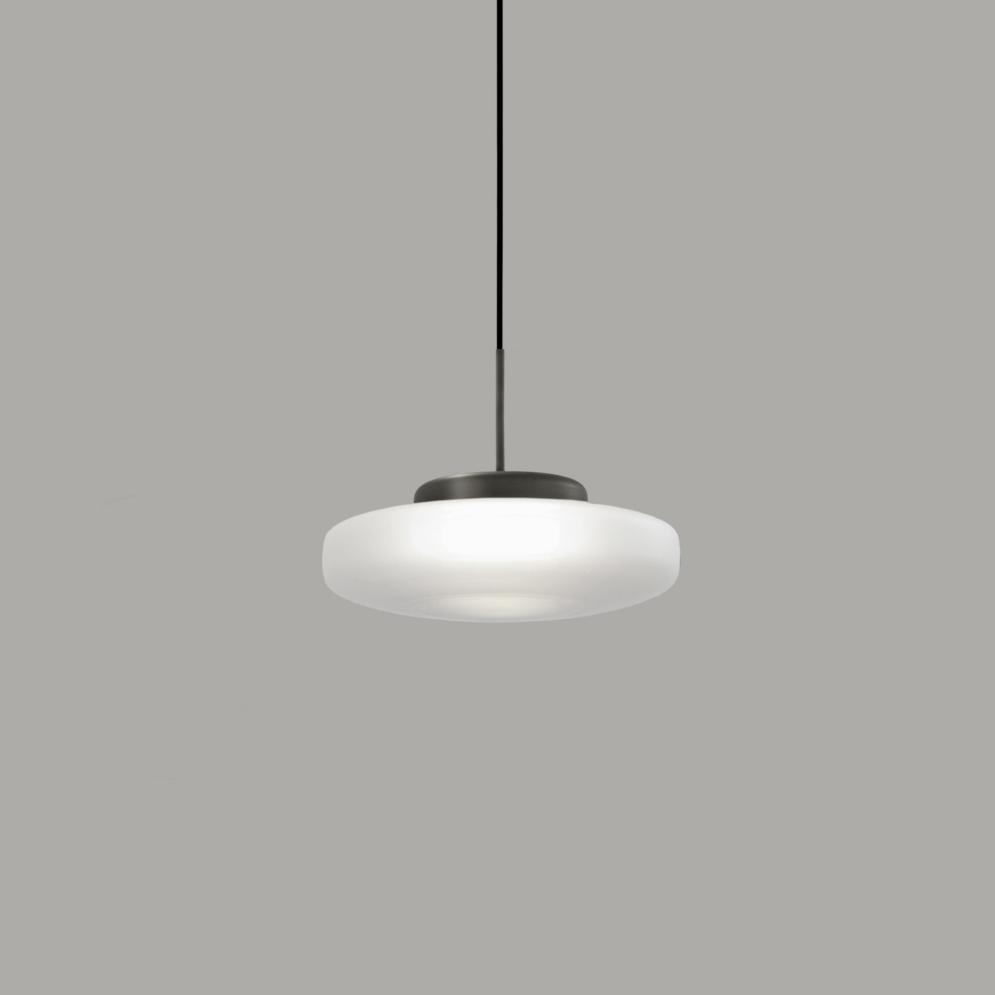 Lounge Single Pendant Light