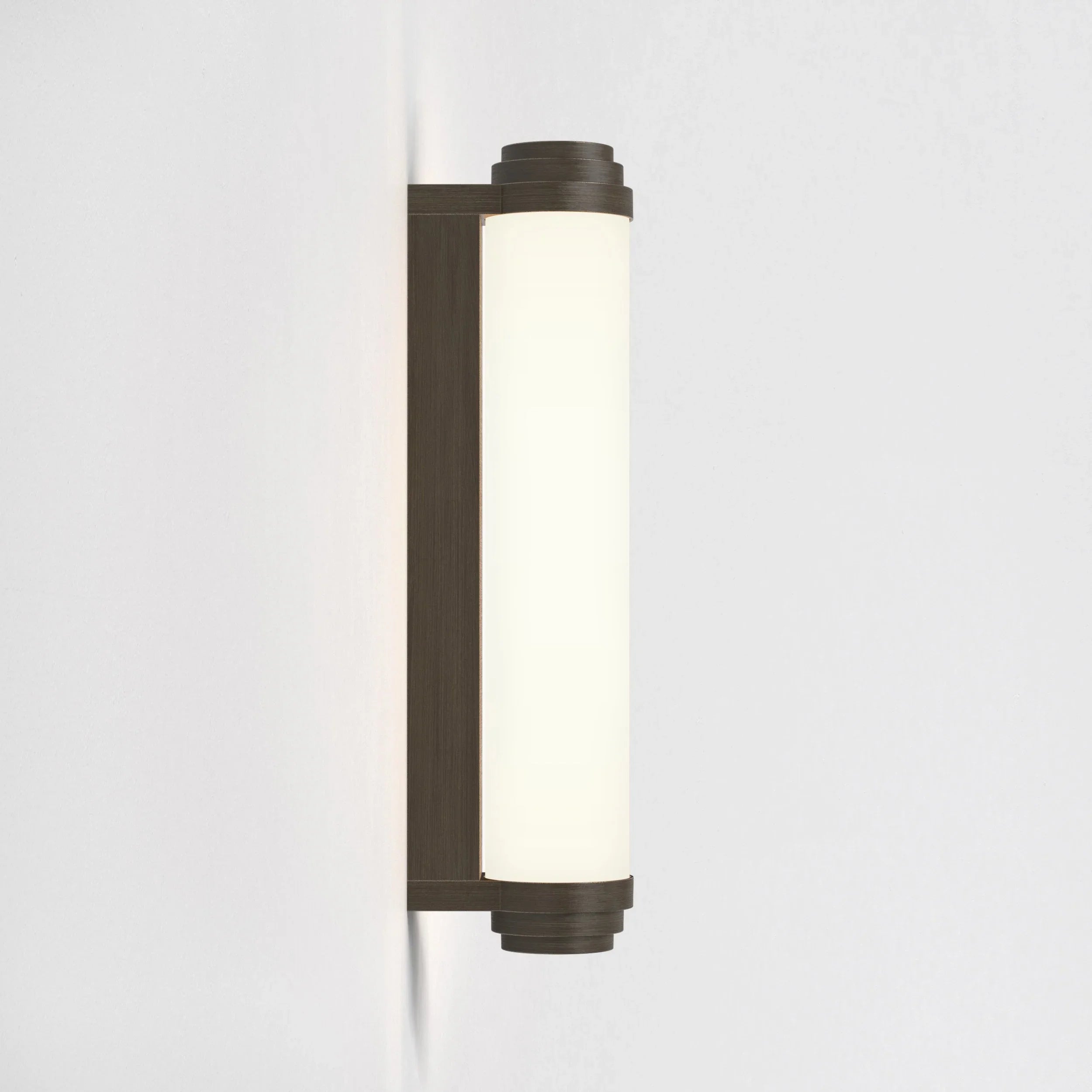 Burlington 400 Phase Wall Light