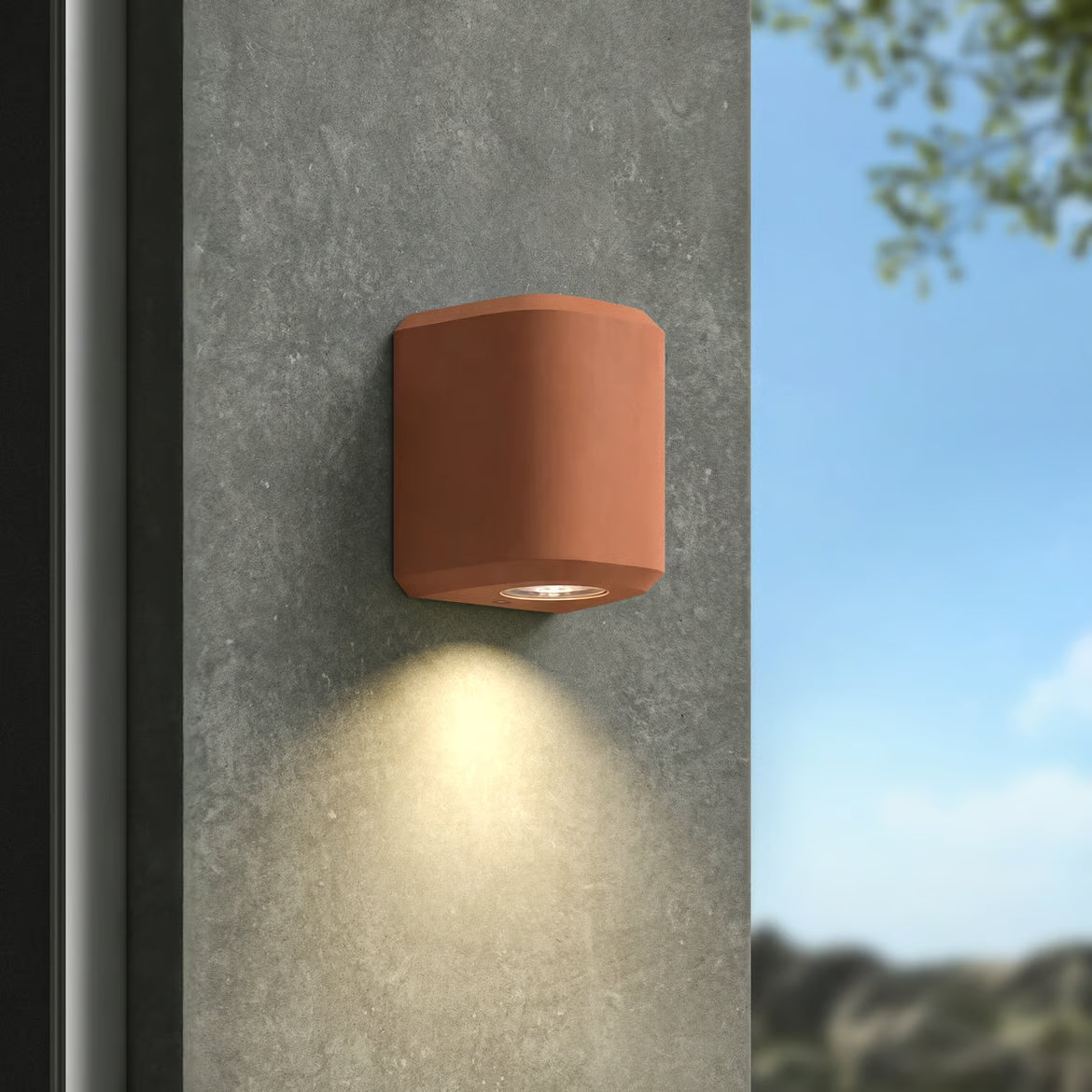 Brixham Single Wall Light