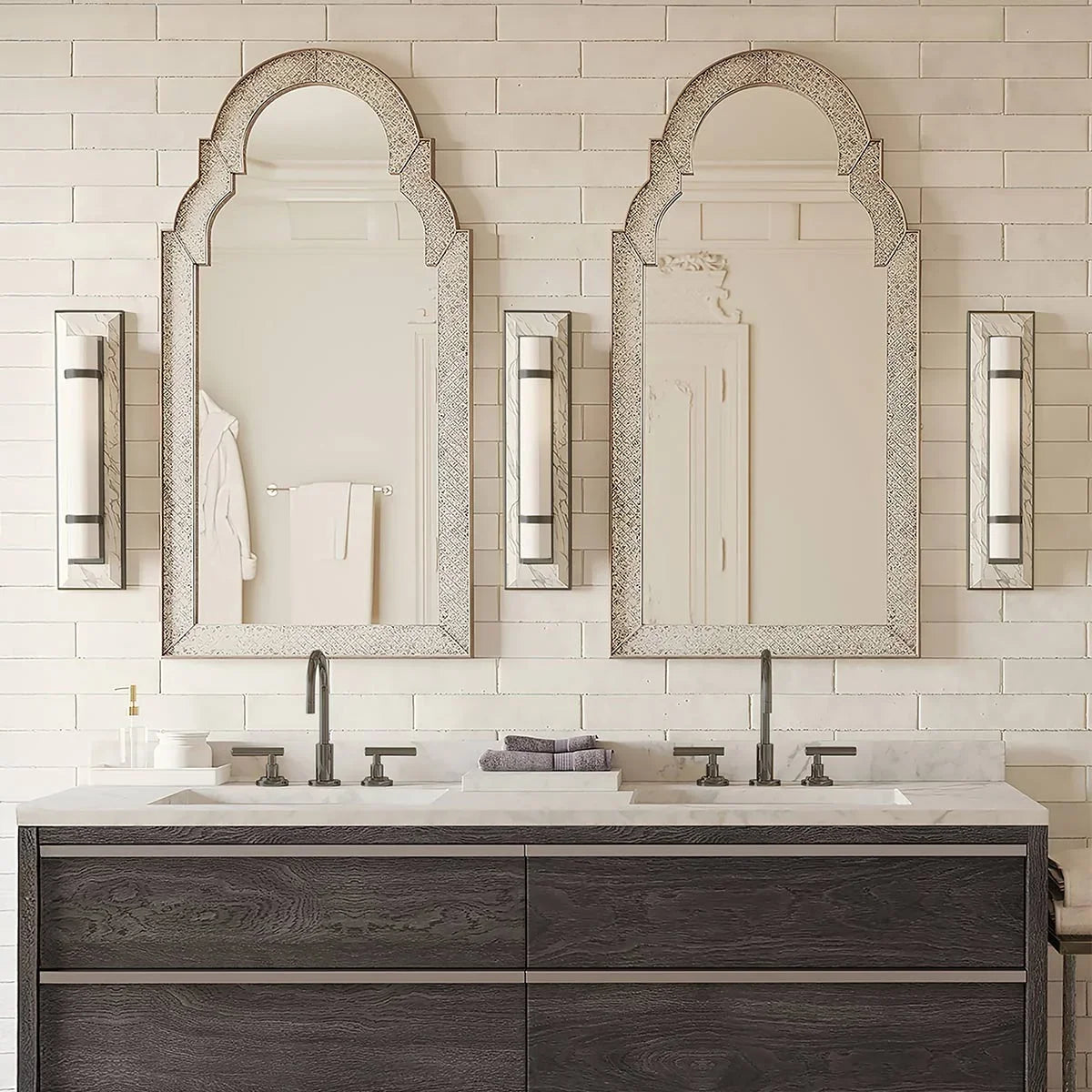 Bruneau Wall Light