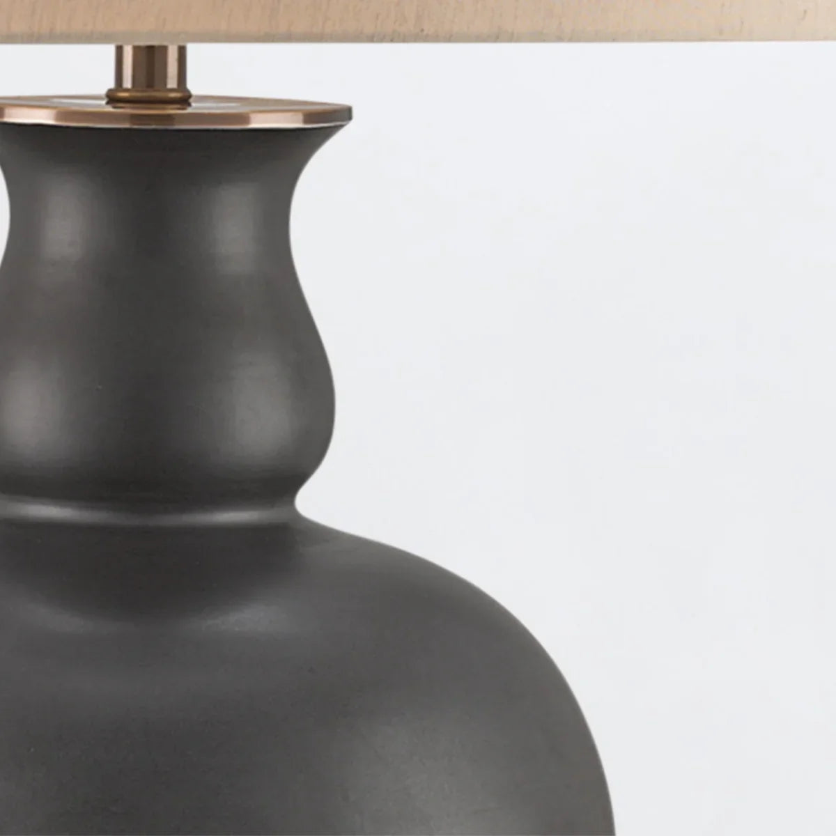 Ultimo Table Lamp