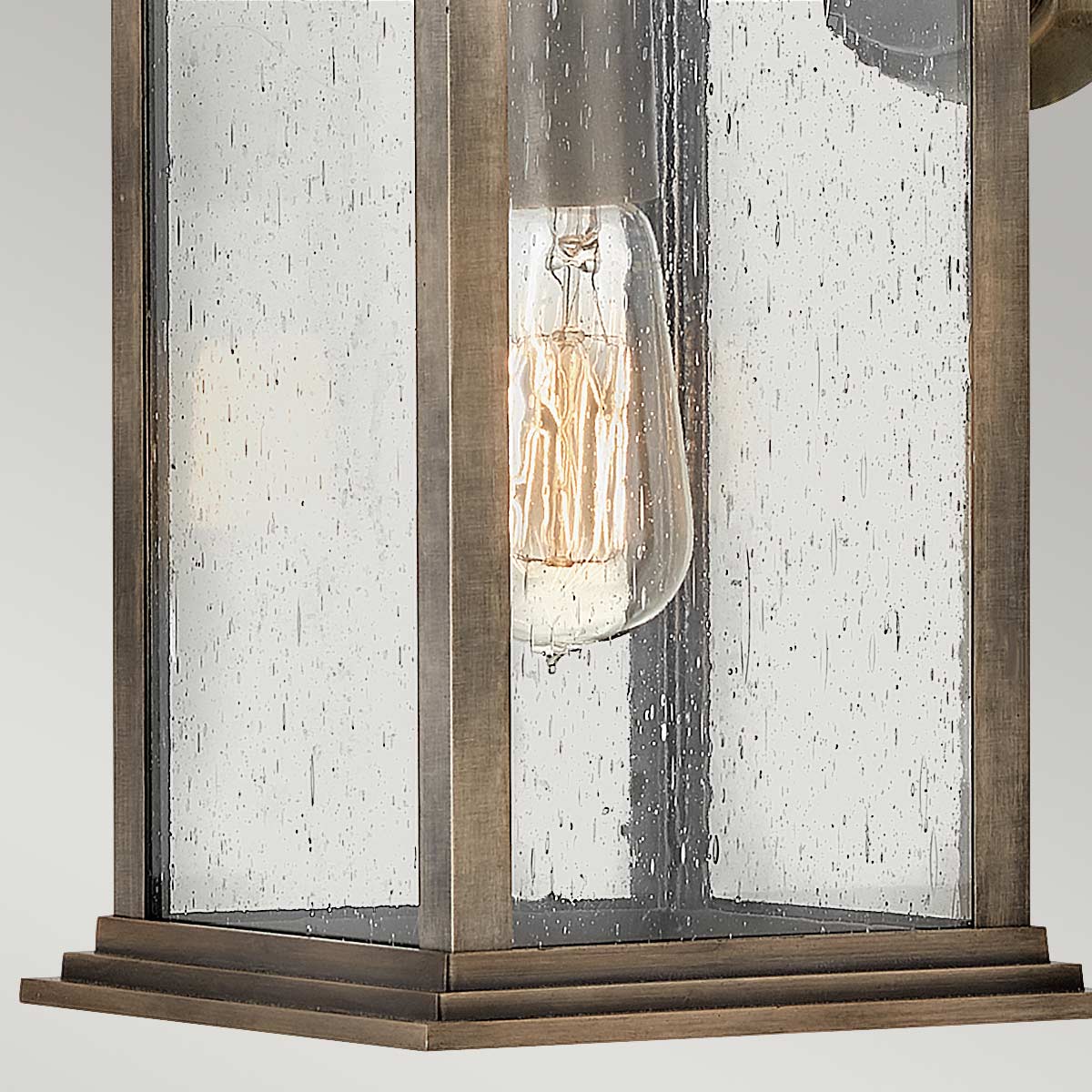 Grant Medium Wall Light