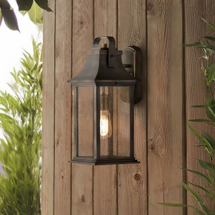 Grant Medium Wall Light