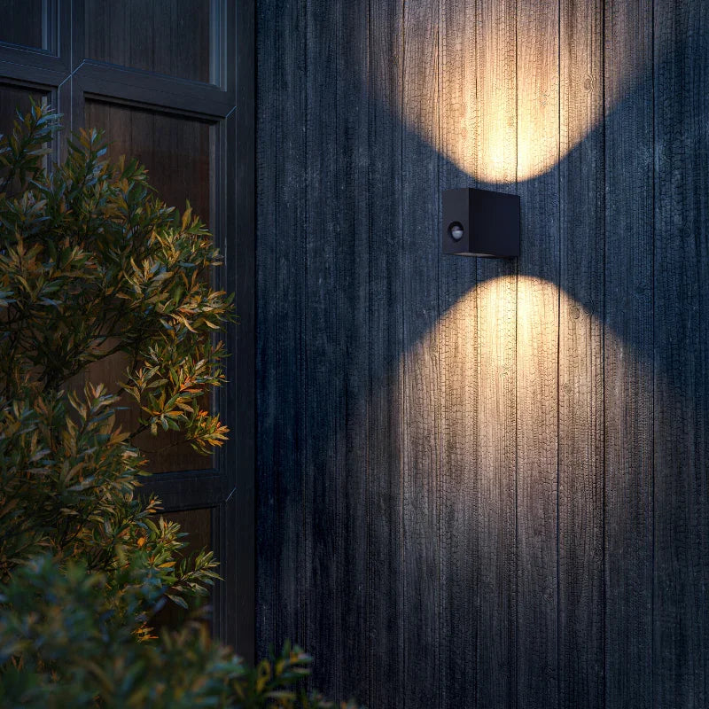 IP44.de Eye Wall Light | All Square Lighting