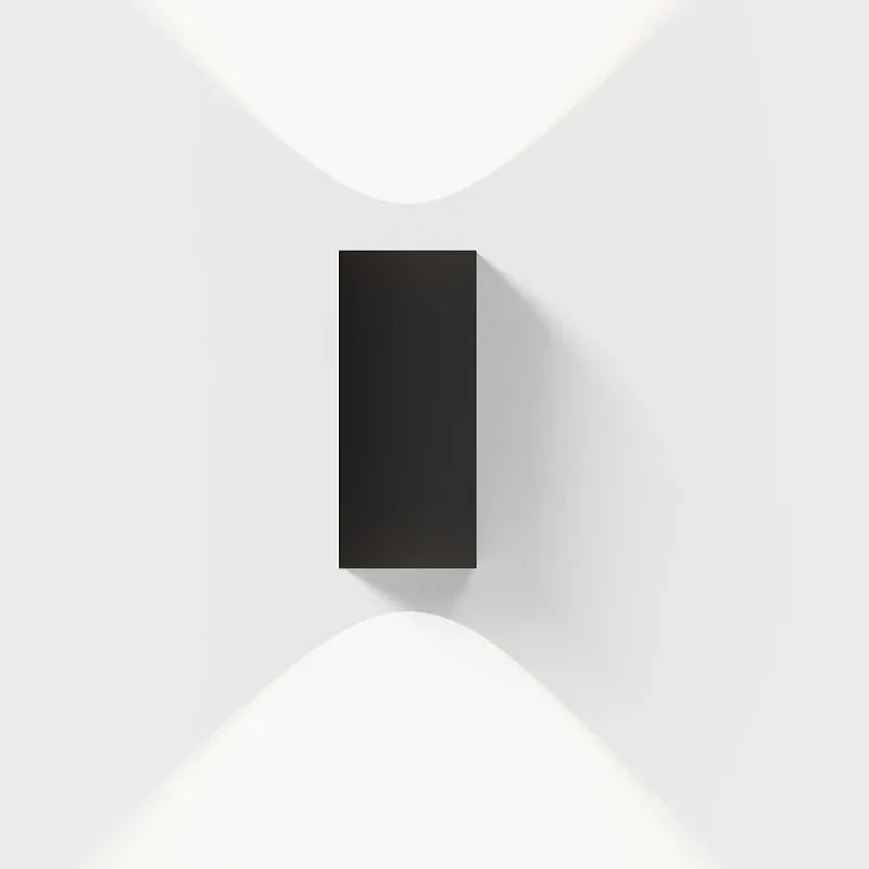 IP44.de Iem.2 Wall Light | All Square Lighting