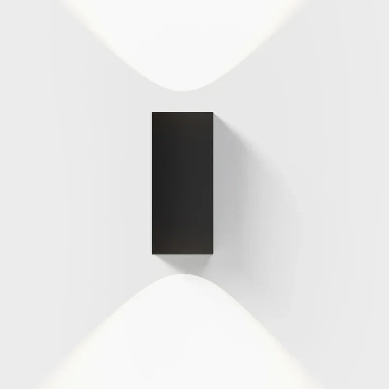 IP44.de Iem.2 Wall Light | All Square Lighting