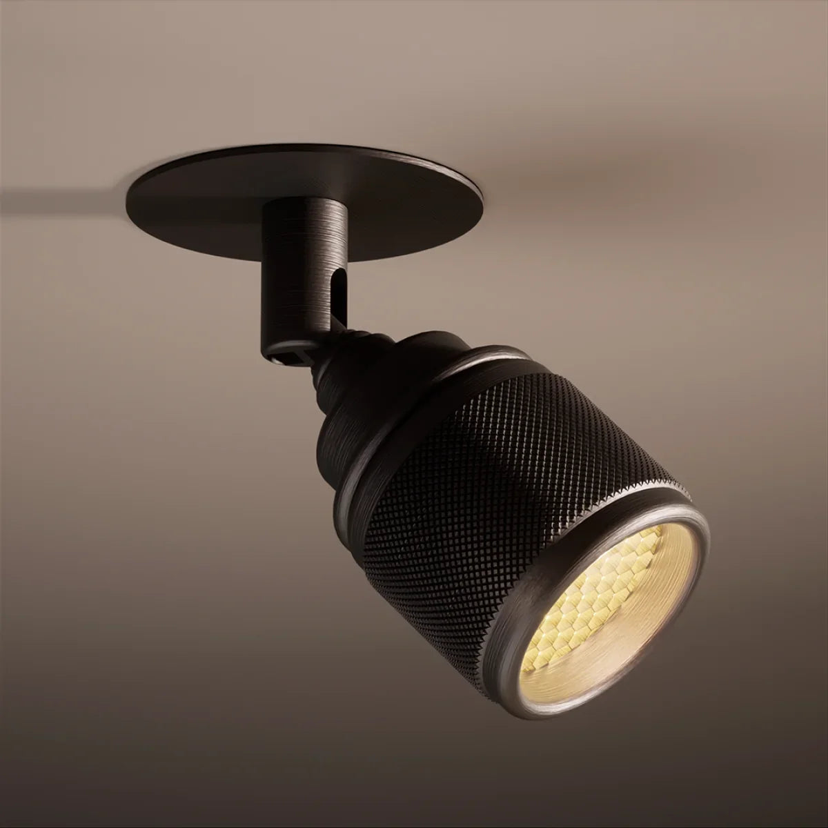 Lichelle K Proud 5400 Spotlight