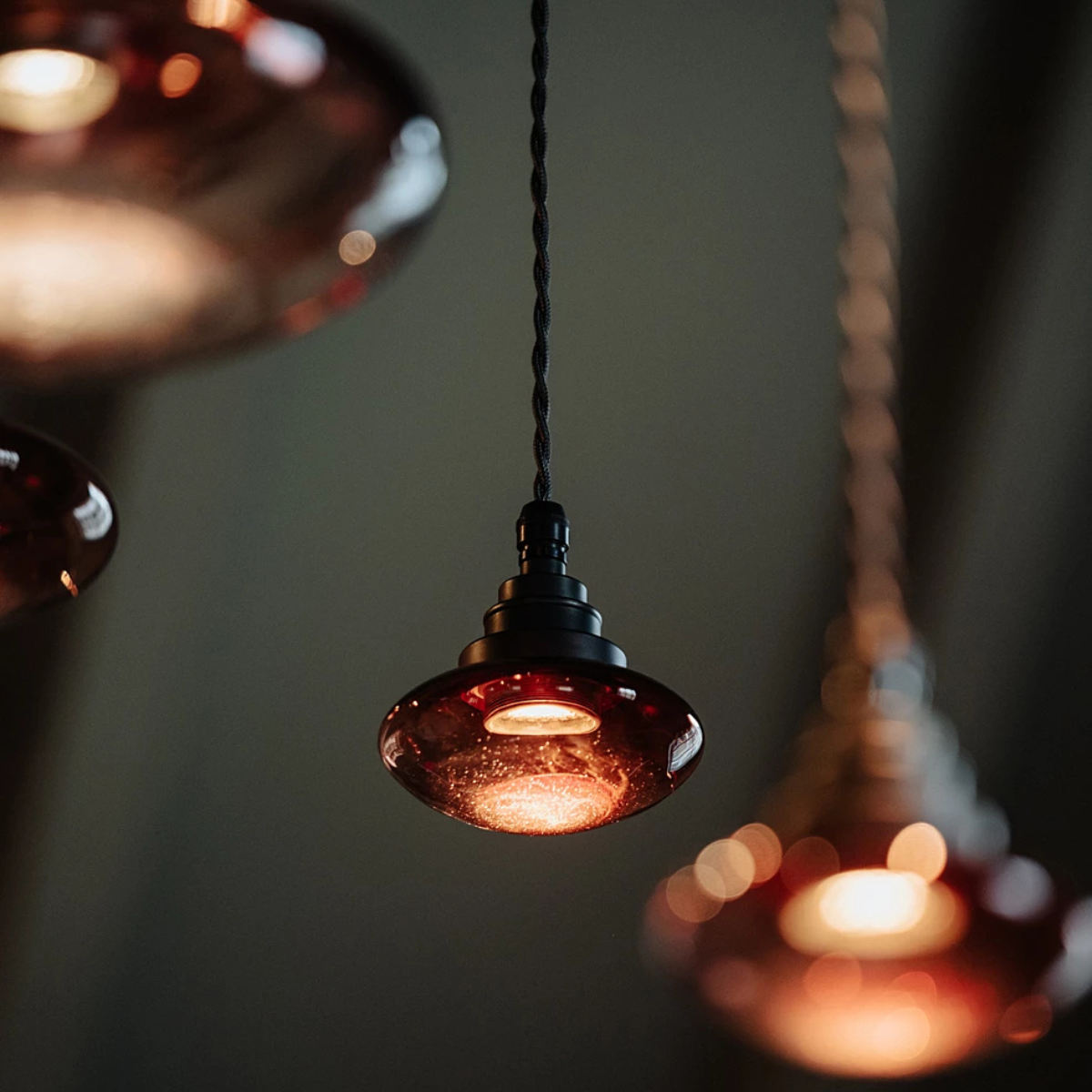 Noctilucia Medium Pendant Light