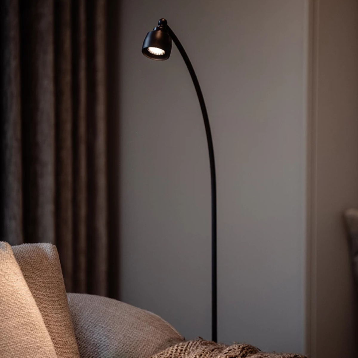 Richelle P Floor Lamp