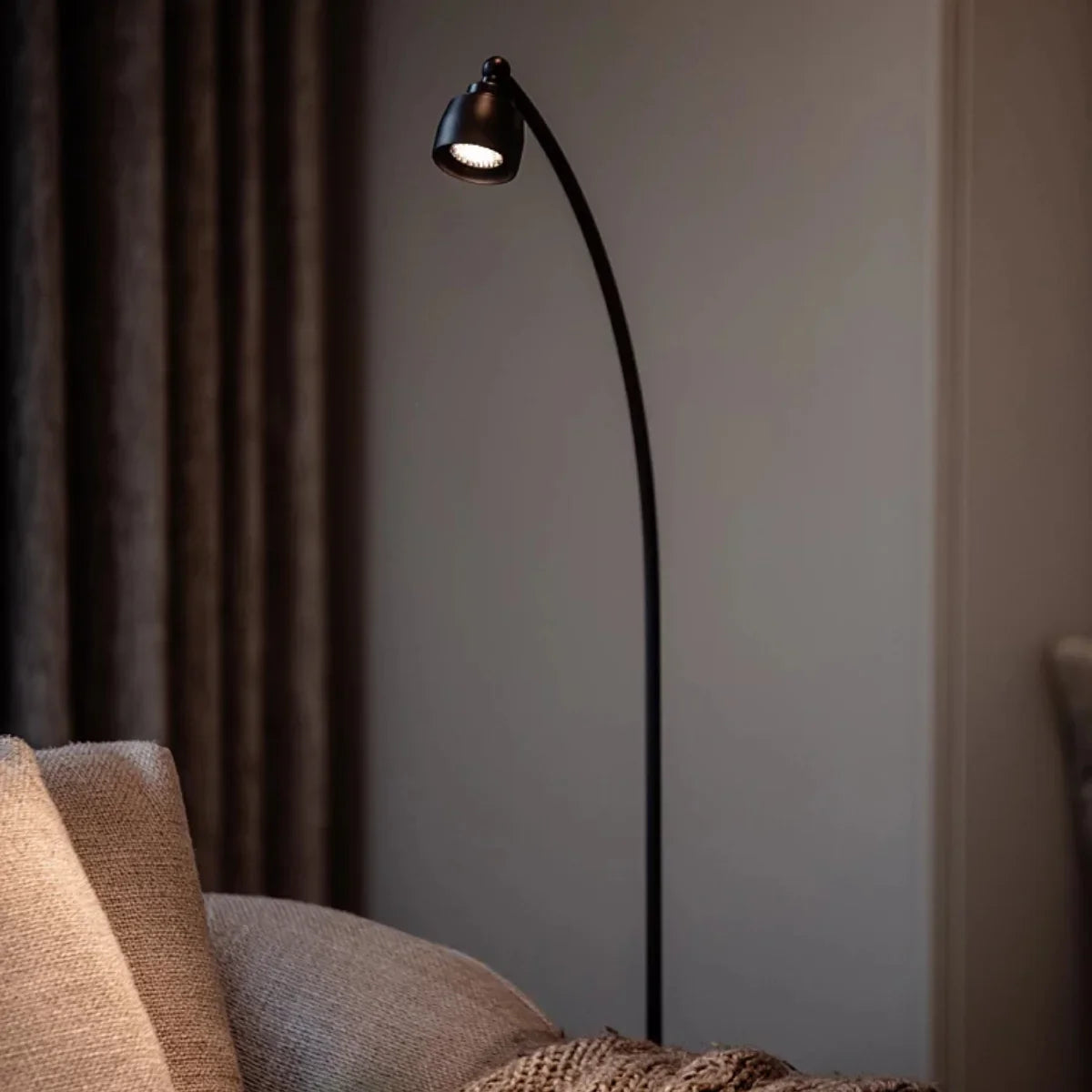 Richelle P Floor Lamp