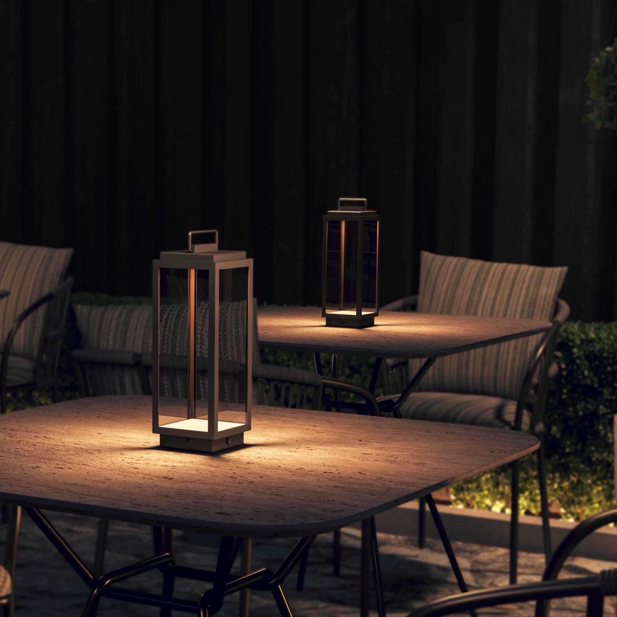 Blakes Petite N020 Table Lamp