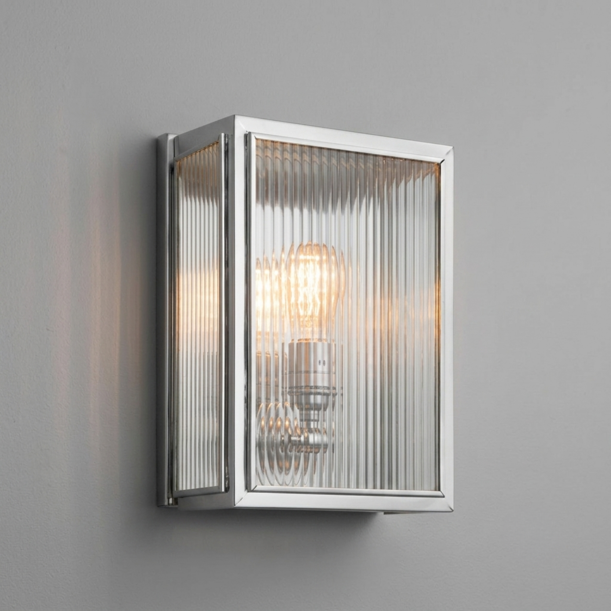 Essex Small N097 Wall Light