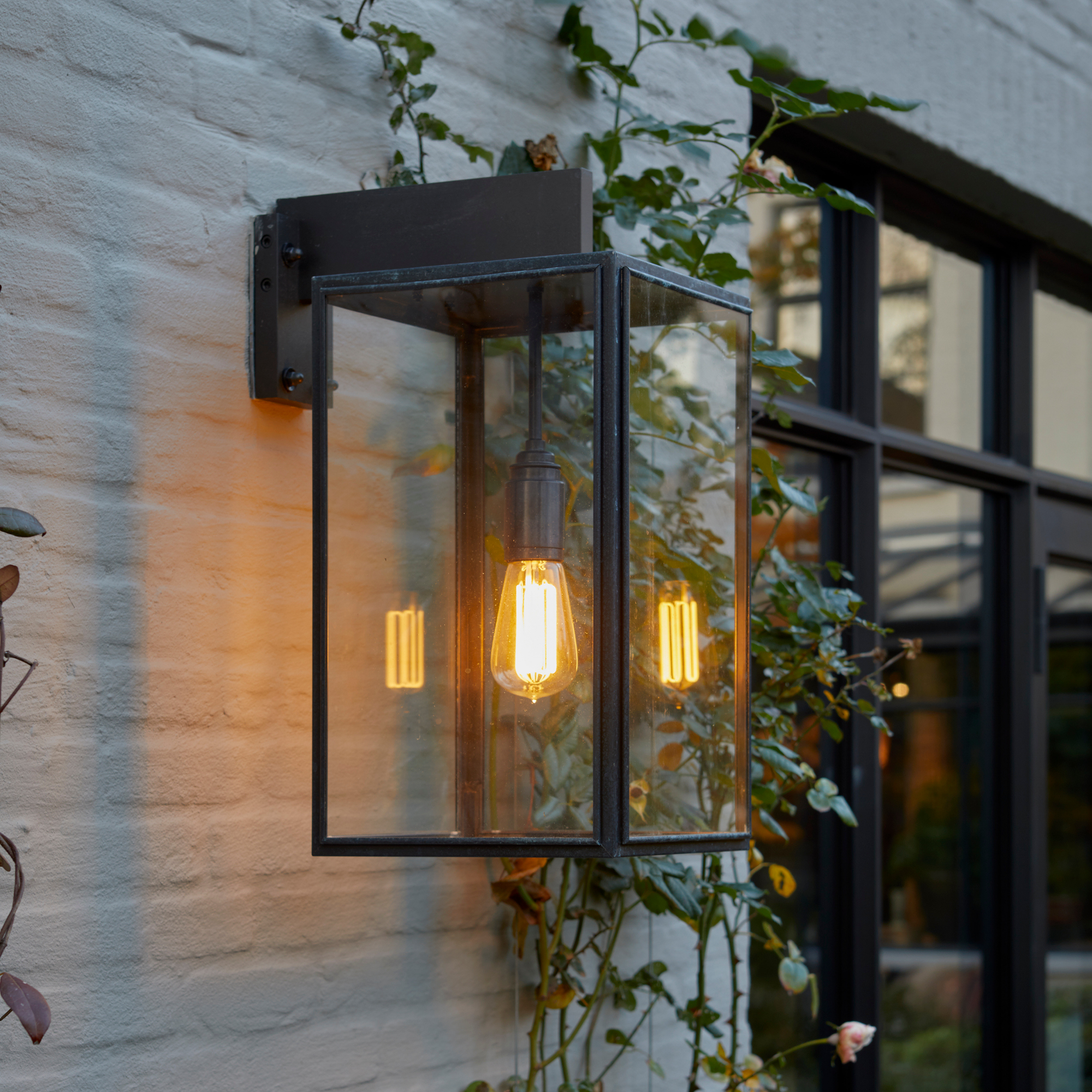 Ilford N109 Wall Light