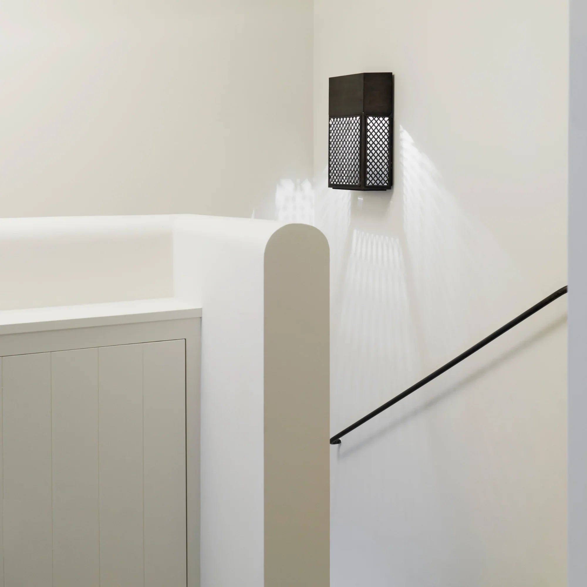 Maddox N124 Wall Light