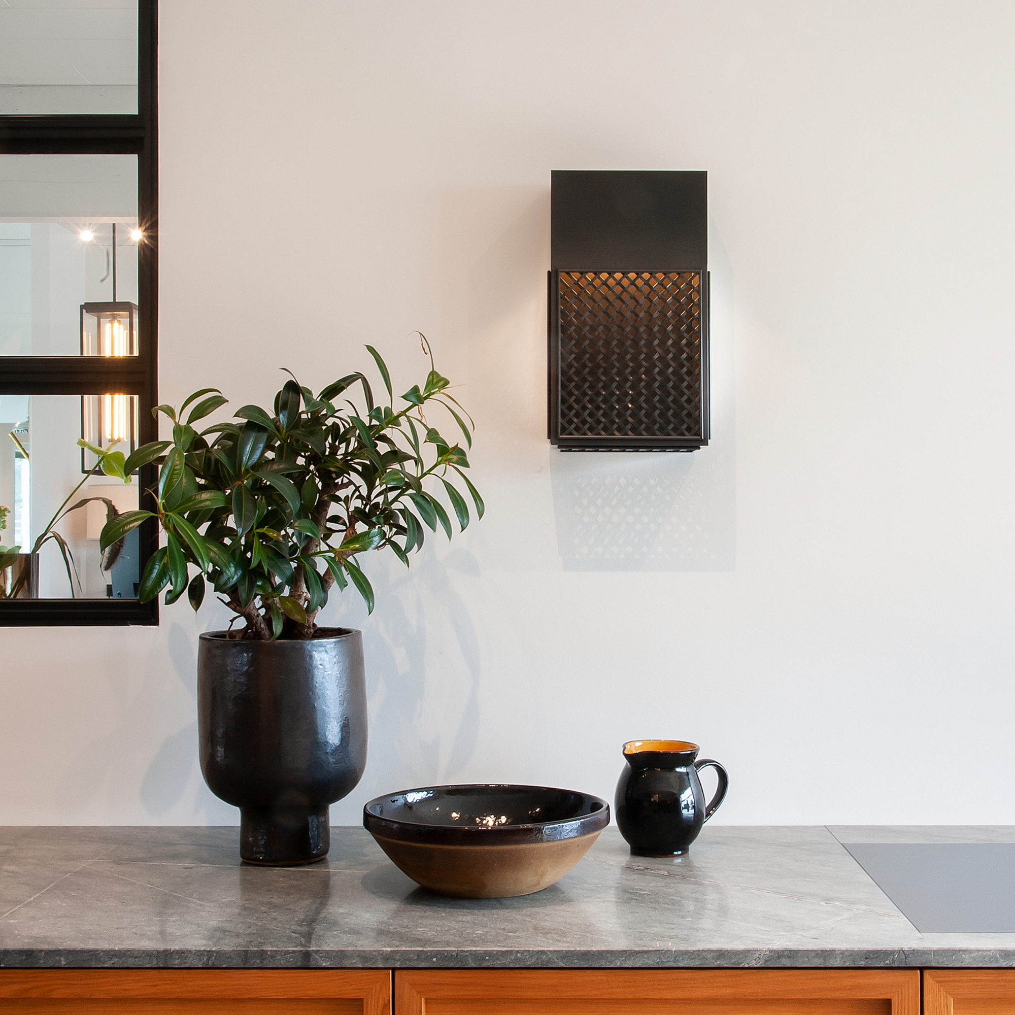 Maddox N124 Wall Light