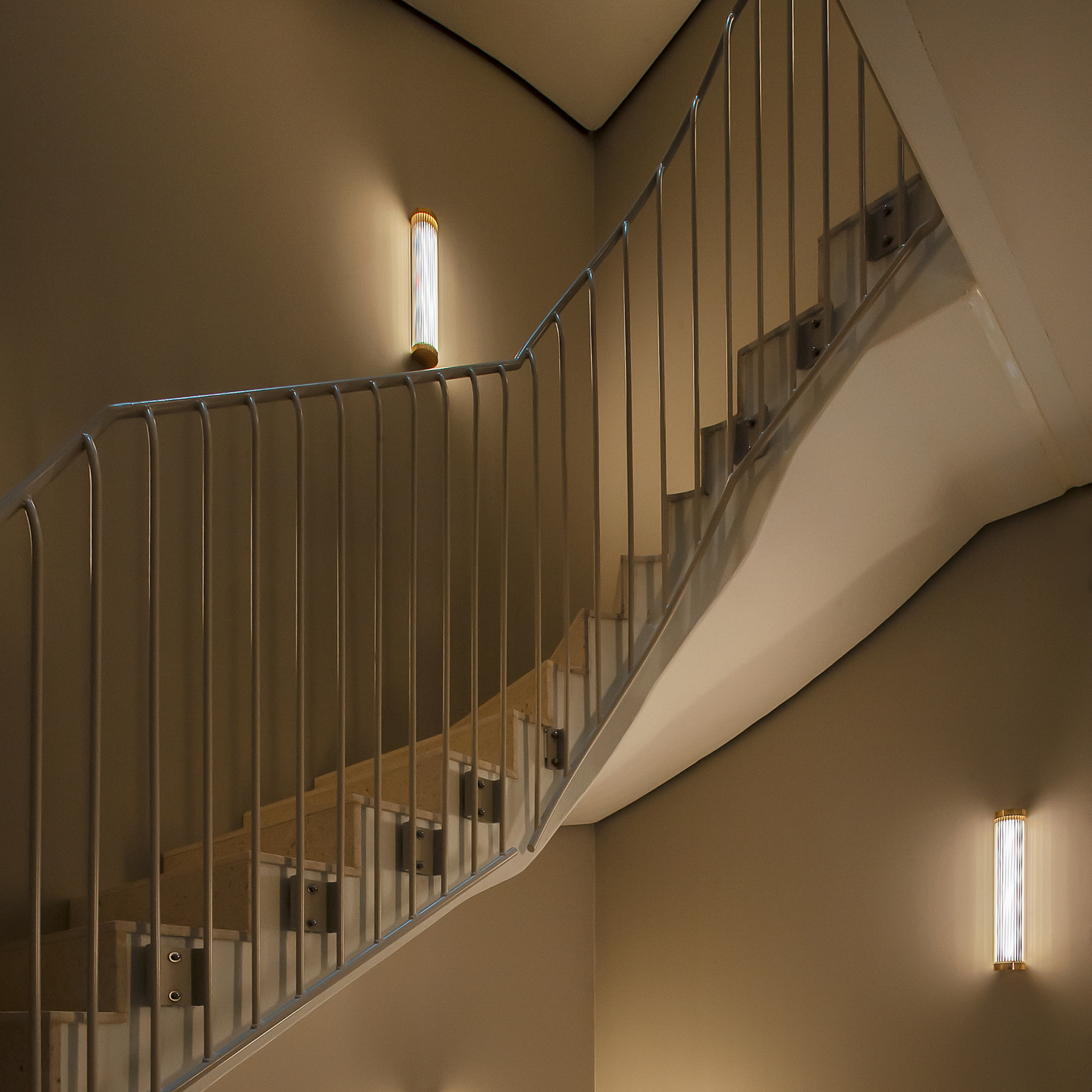Mercer N120 Long Wall Light