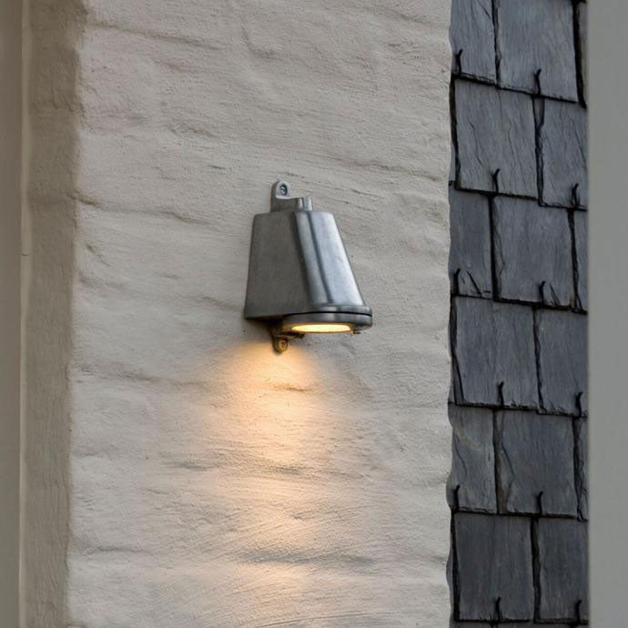 Spreaderlight N028 12V LED Wall Light