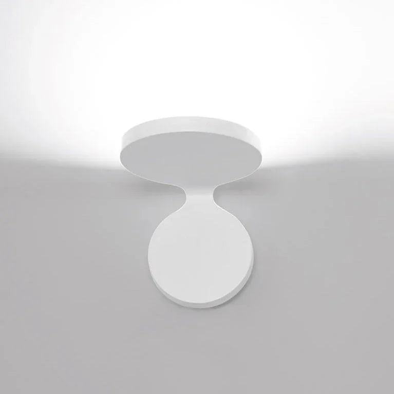 Artemide Rea 12 Wall Light | All Square Lighting