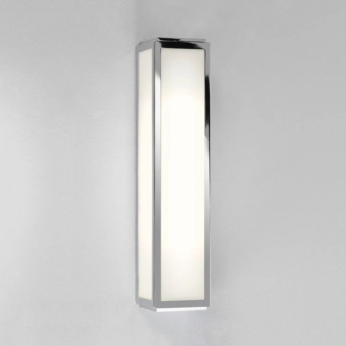 Astro Lighting Mashiko 360 Classic Wall Light | All Square Lighting