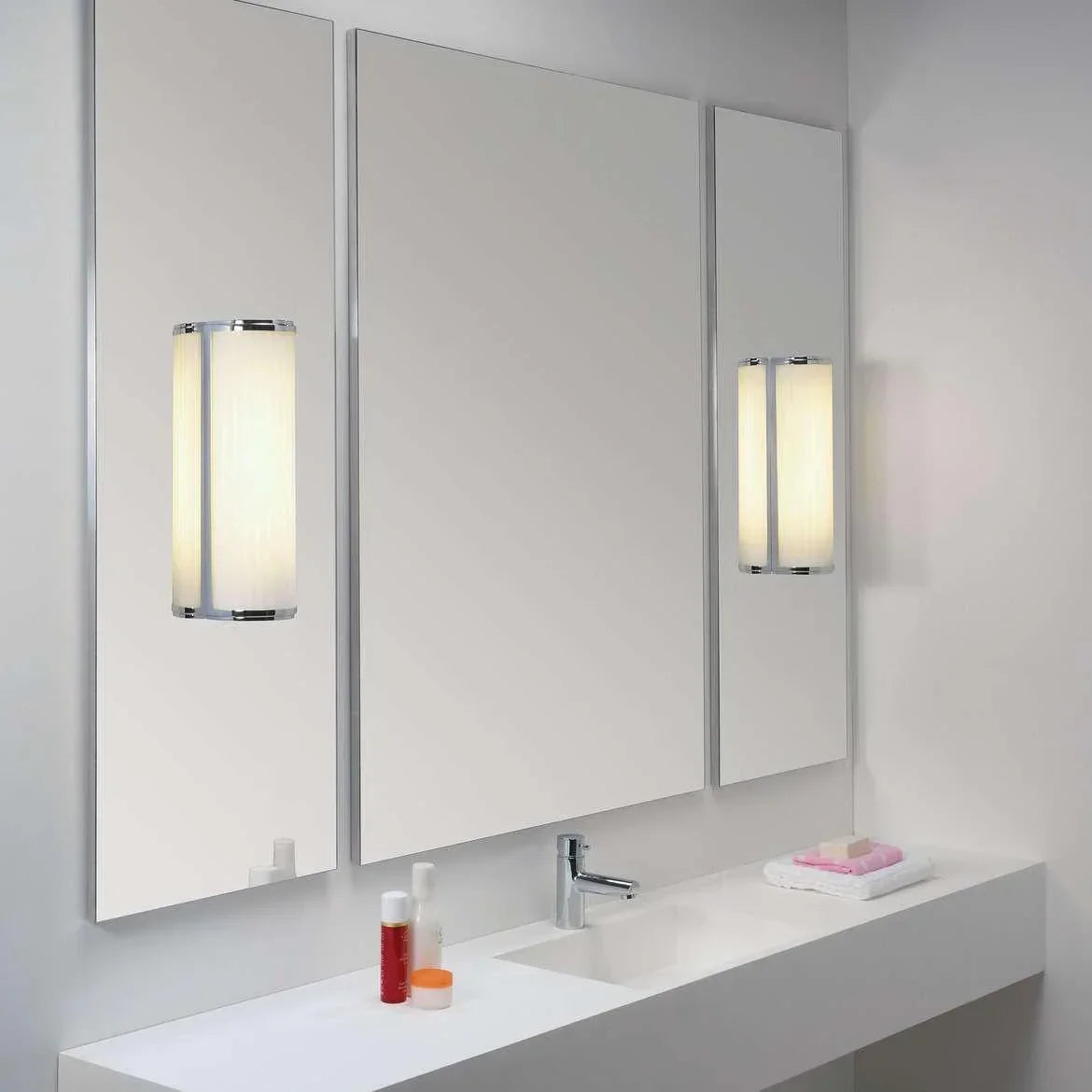 Astro Lighting Monza Classic 250 Wall Light | All Square Lighting